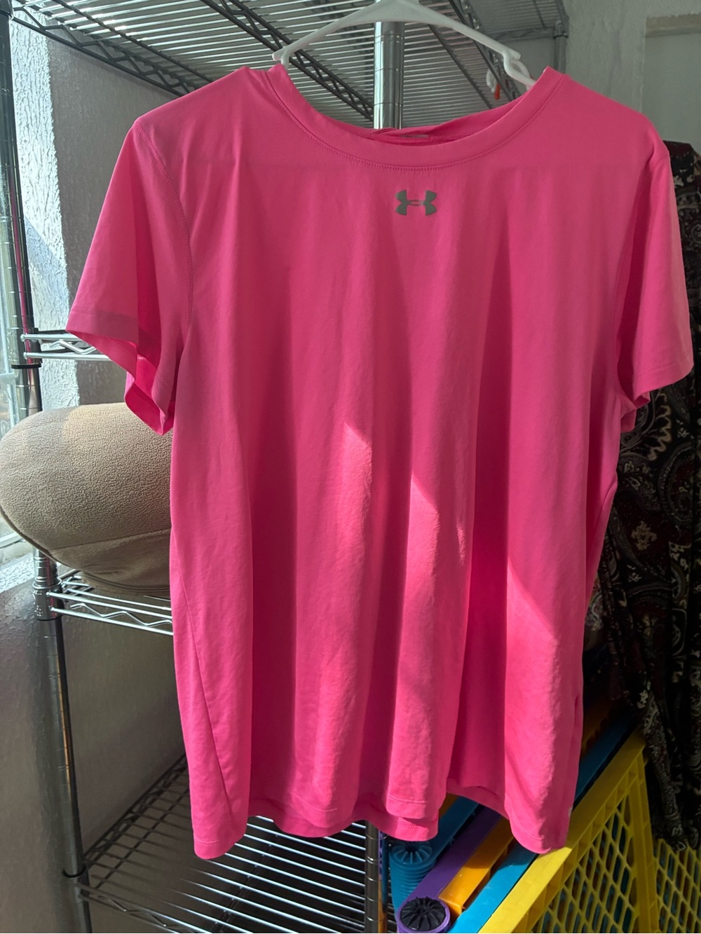 Under Armour Womenβs Hot Pink Short Sleeve Performance Tee